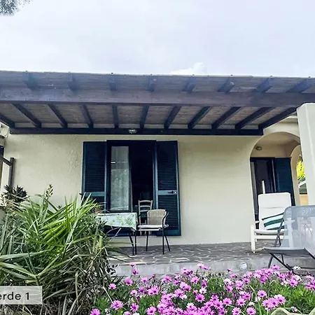 1 By Interhome Vakantiehuis