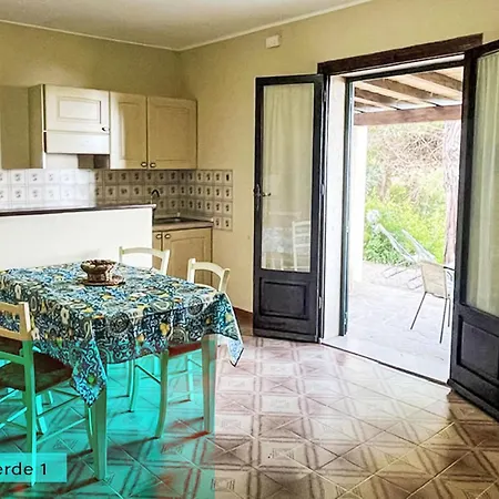 1 By Interhome Vakantiehuis